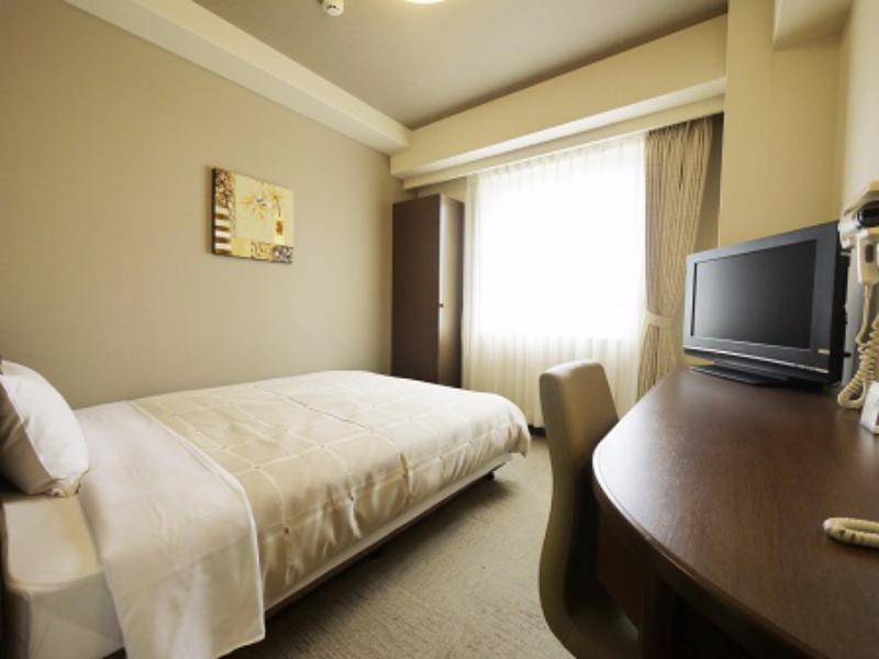Hotel Route-Inn Nobeoka Ekimae Exterior photo